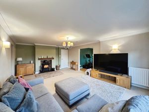 Photo 18- click for photo gallery